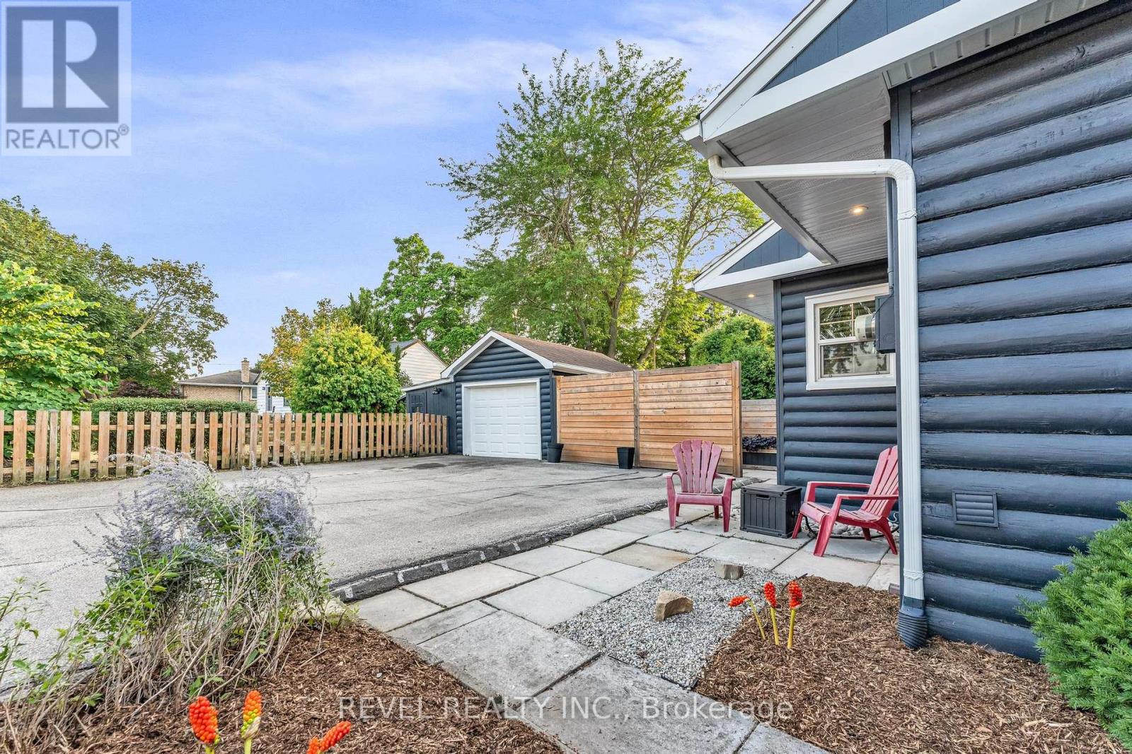 331 St Paul Street W, St. Catharines, Ontario  L2R 6P7 - Photo 41 - X12387039
