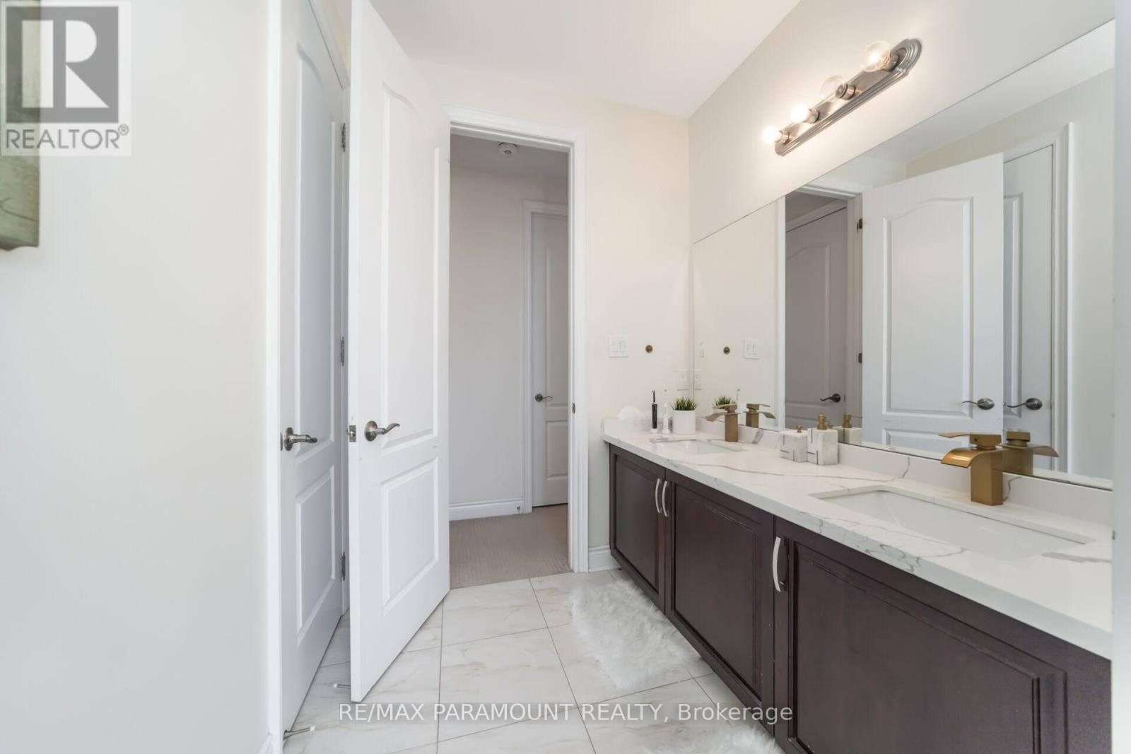 8 Accolade Court, Brampton, Ontario  L6X 2X4 - Photo 34 - W12387169