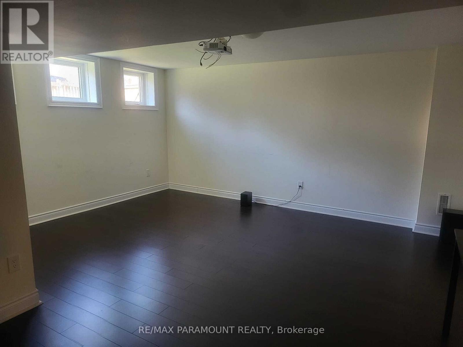8 Accolade Court, Brampton, Ontario  L6X 2X4 - Photo 40 - W12387169