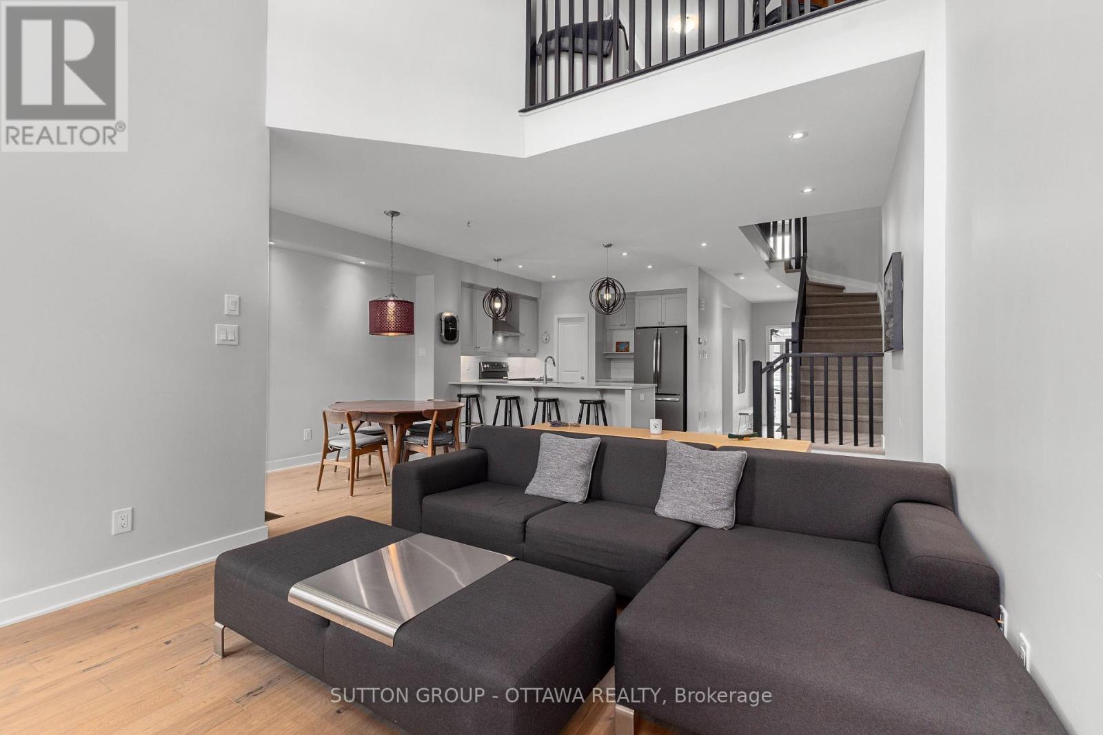 536 Rowers Way, Ottawa, Ontario  K1X 0C6 - Photo 10 - X12387194
