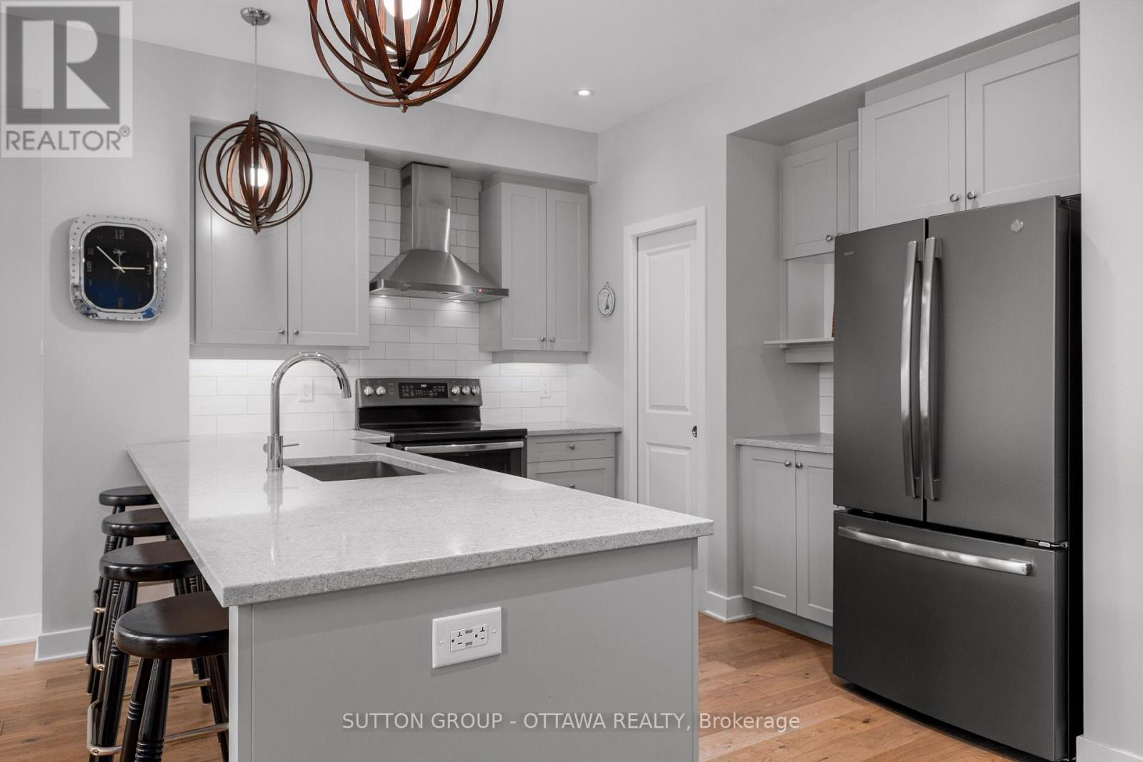 536 Rowers Way, Ottawa, Ontario  K1X 0C6 - Photo 12 - X12387194