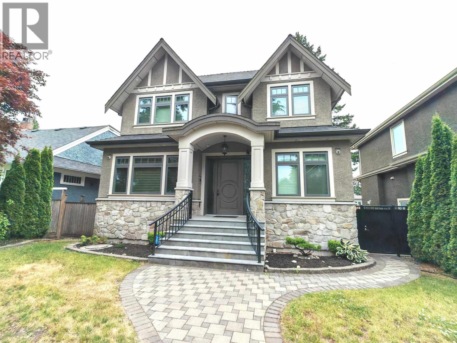 3520 W 37TH AVENUE, Vancouver, British Columbia