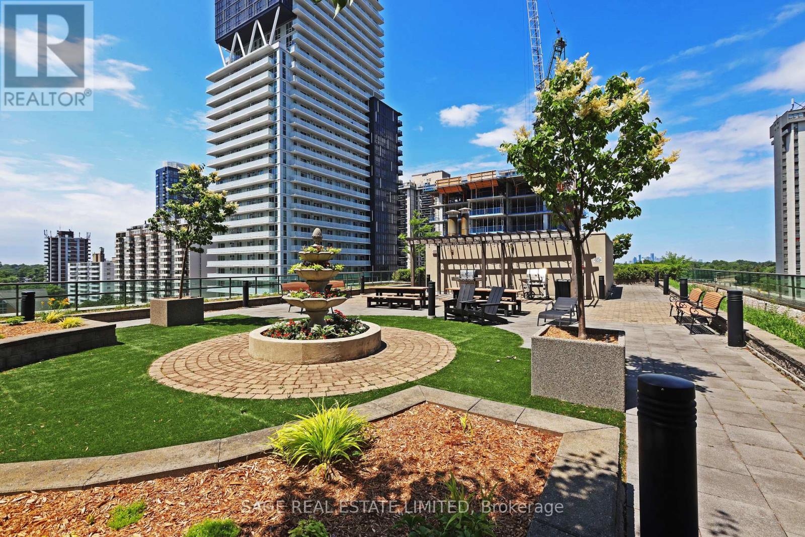 1301 - 88 Broadway Avenue, Toronto, Ontario  M4P 0A5 - Photo 32 - C12387182