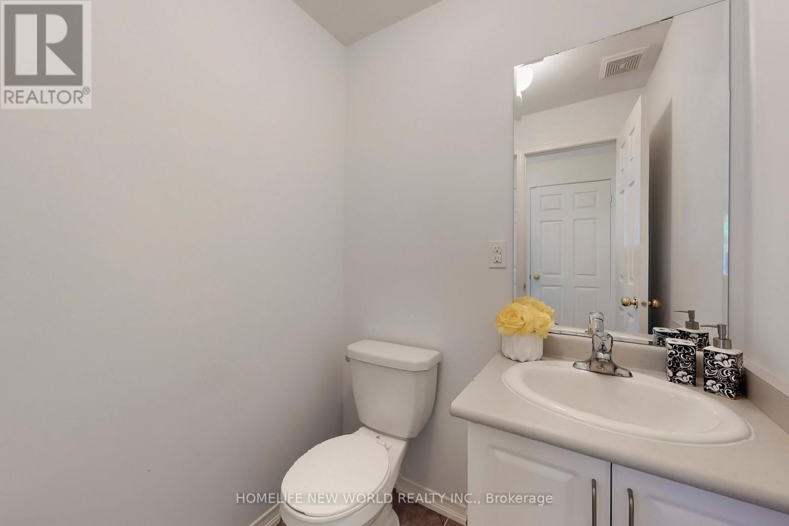 1124 Bur Oak Avenue, Markham, Ontario  L6E 0K9 - Photo 13 - N12387191