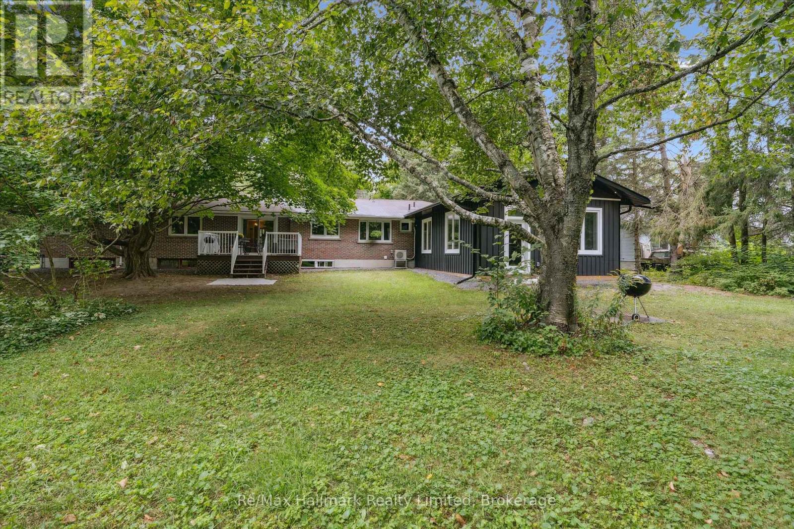 91 Spencer Street, Bracebridge, Ontario  P1L 1C4 - Photo 23 - X12361701