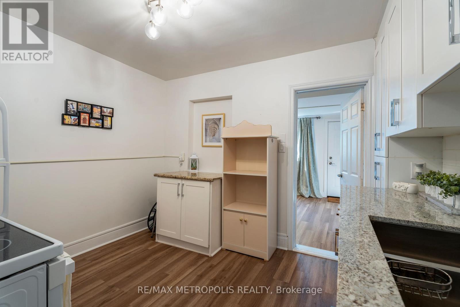 162 Olive Avenue, Oshawa, Ontario  L1H 2P2 - Photo 10 - E12387209