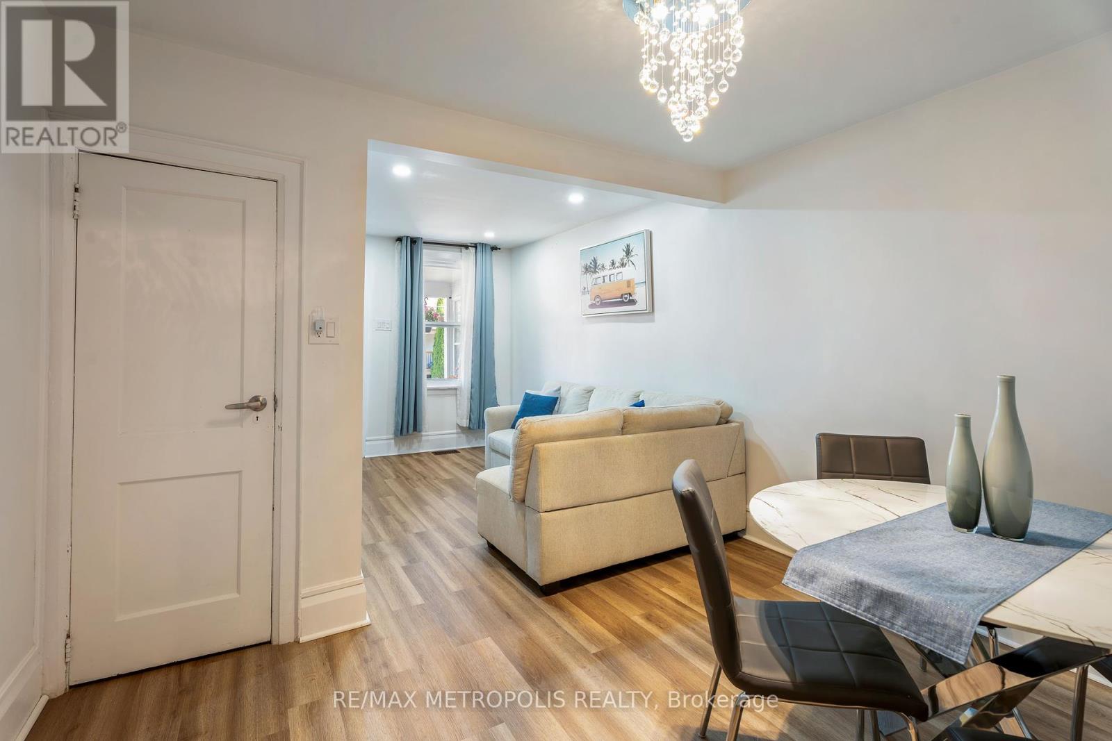 162 Olive Avenue, Oshawa, Ontario  L1H 2P2 - Photo 8 - E12387209