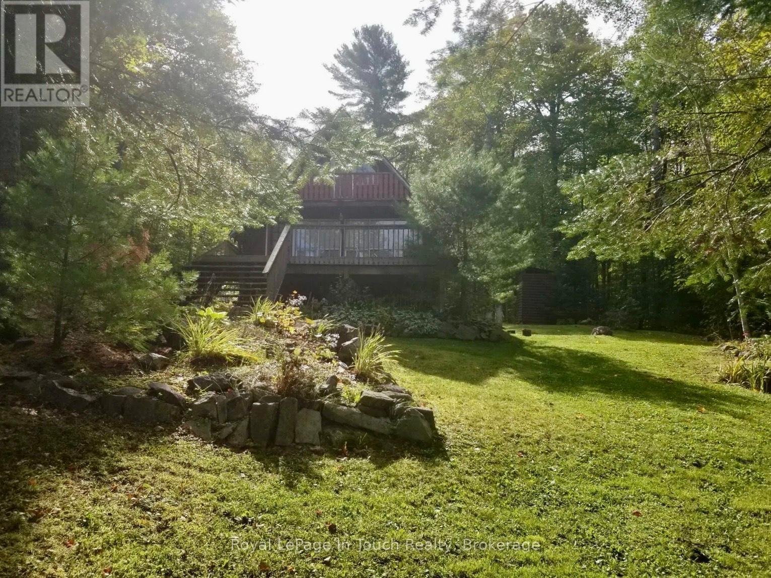 2 Severn River Shore, Muskoka Lakes, Ontario  P0C 1M0 - Photo 15 - X12302782