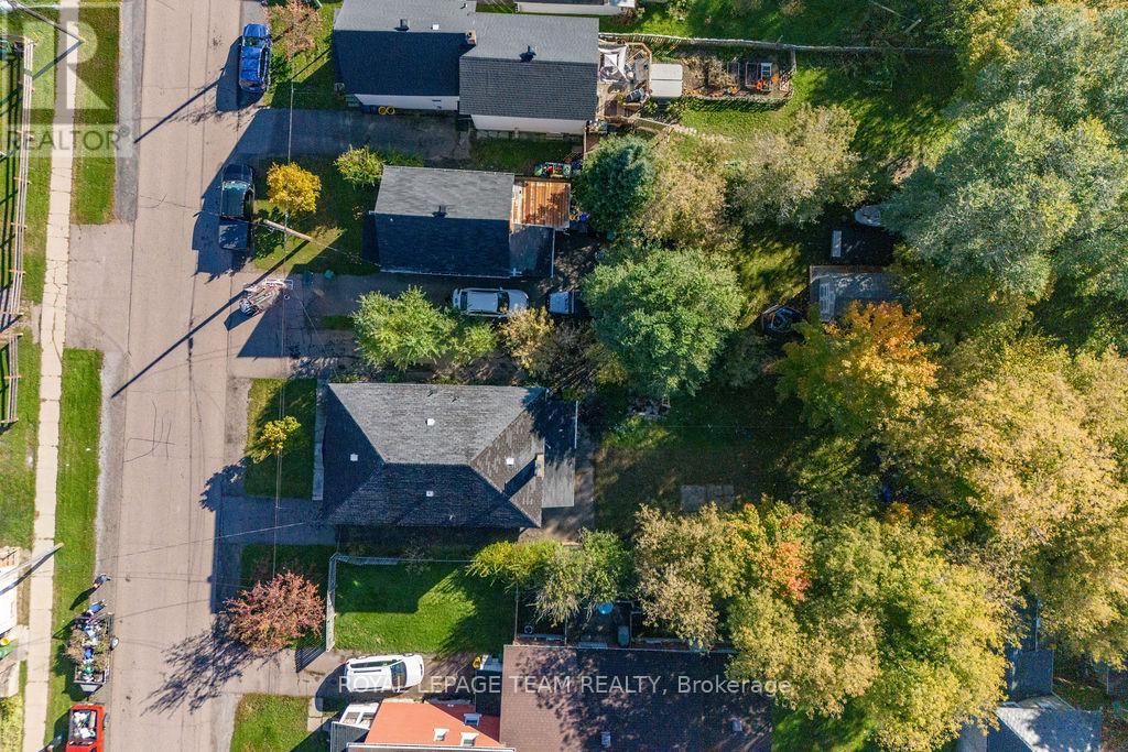 450 D'arcy Street, Pembroke, Ontario  K8A 6B3 - Photo 16 - X12387215