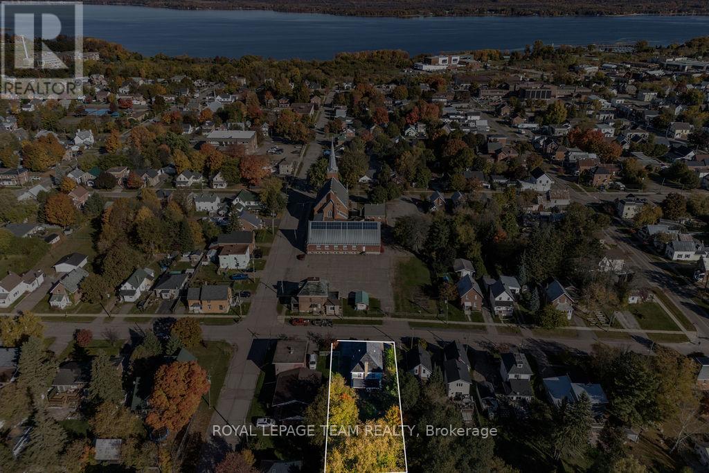 450 D'arcy Street, Pembroke, Ontario  K8A 6B3 - Photo 19 - X12387215