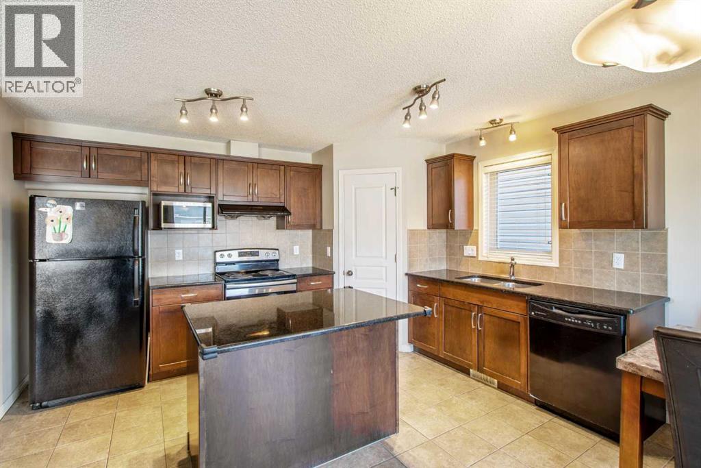 15 Kingsland Way Se, Airdrie, Alberta  T4A 0A4 - Photo 9 - A2249344