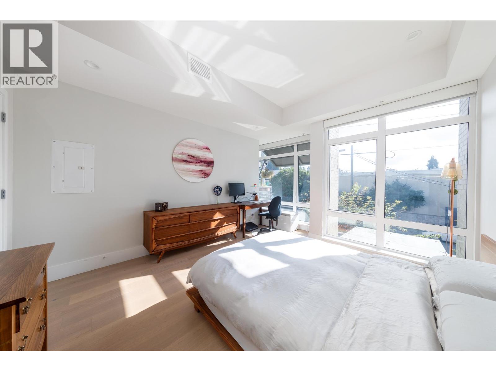 205 1591 Bowser Avenue, North Vancouver, British Columbia  V7P 2Y4 - Photo 19 - R3039791