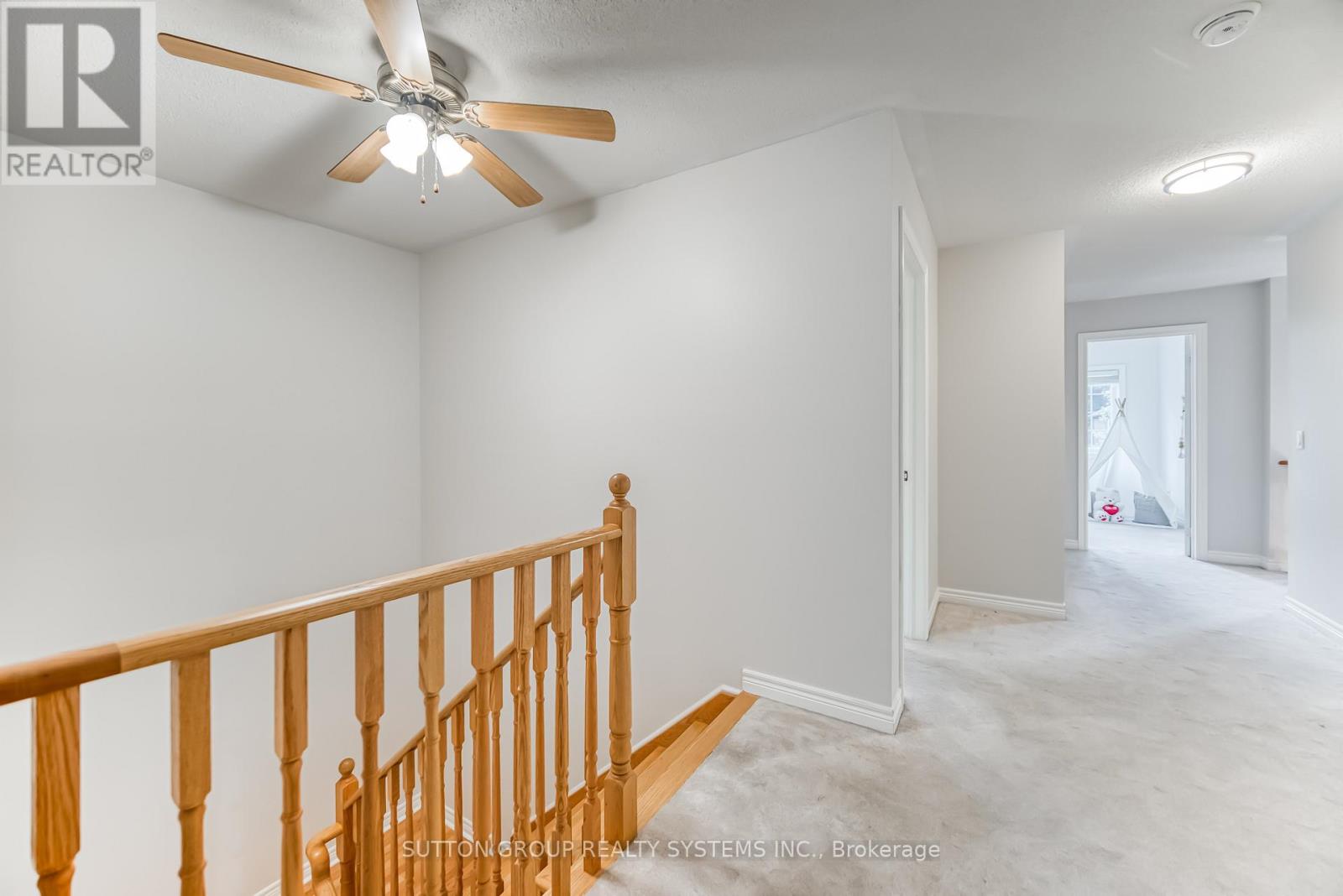 3806 Quiet Creek Drive, Mississauga, Ontario  L5M 8A9 - Photo 31 - W12387212