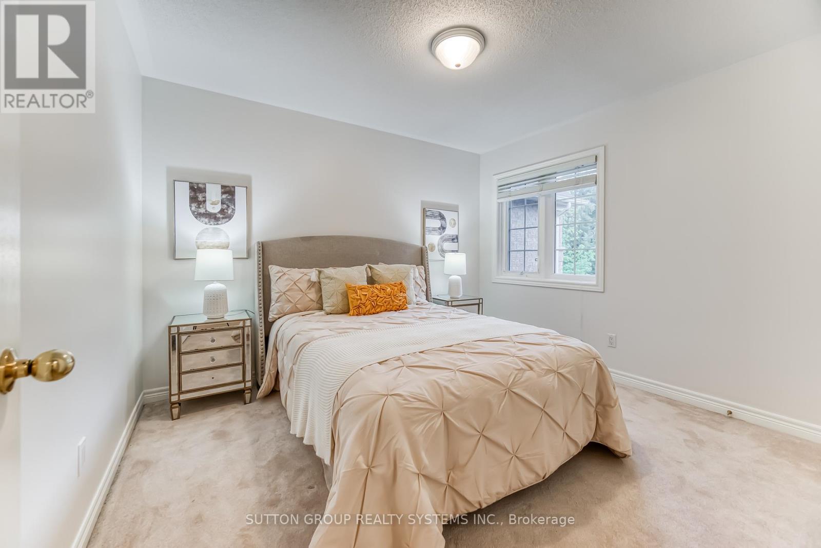 3806 Quiet Creek Drive, Mississauga, Ontario  L5M 8A9 - Photo 38 - W12387212