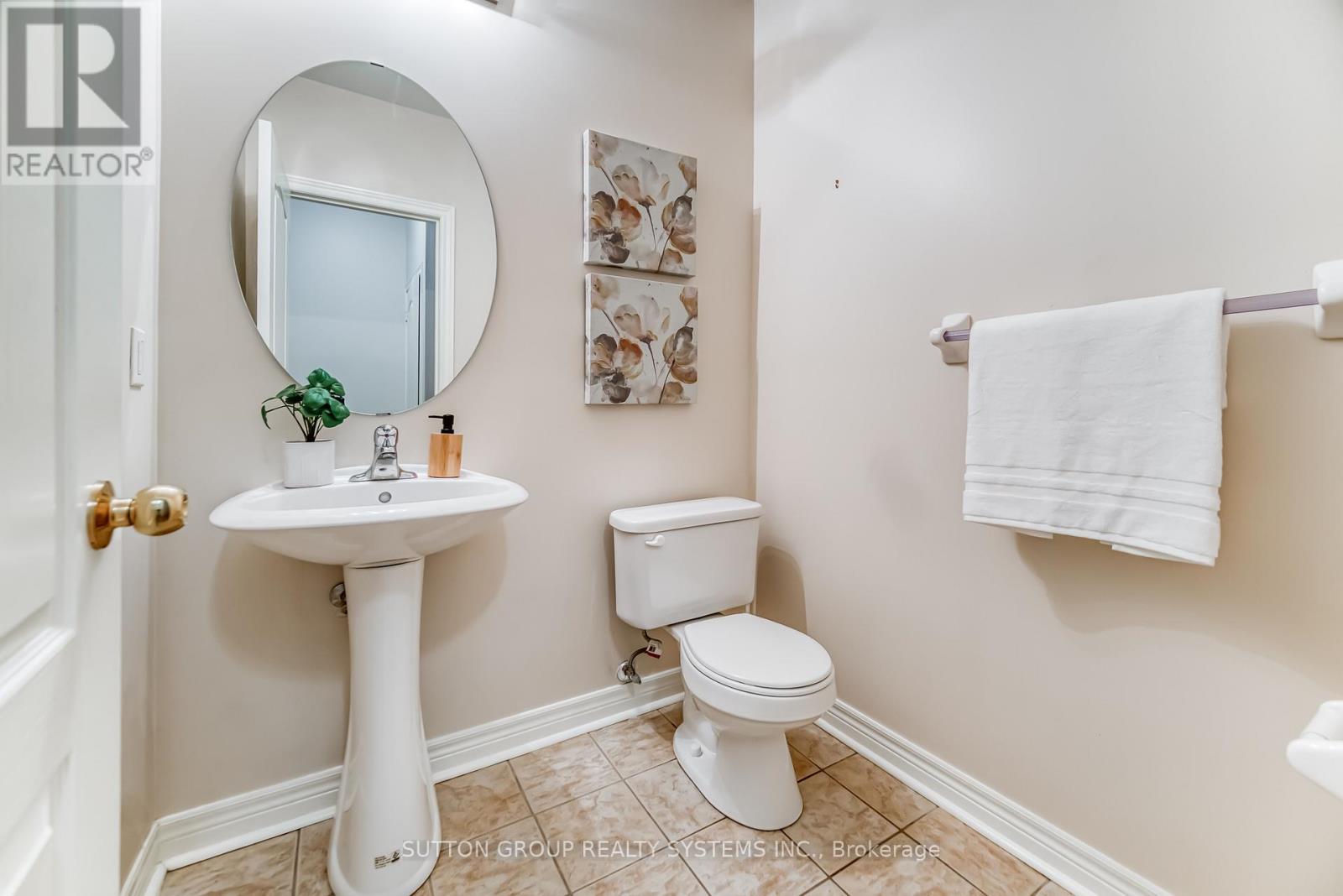 3806 Quiet Creek Drive, Mississauga, Ontario  L5M 8A9 - Photo 41 - W12387212