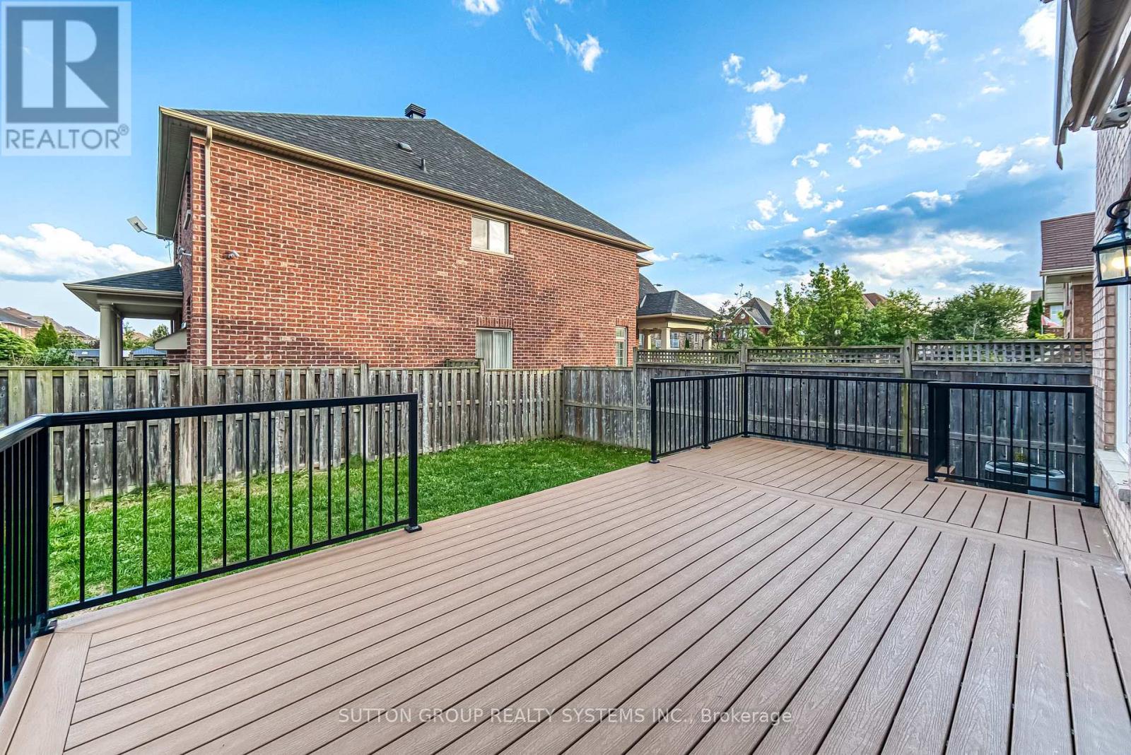 3806 Quiet Creek Drive, Mississauga, Ontario  L5M 8A9 - Photo 45 - W12387212