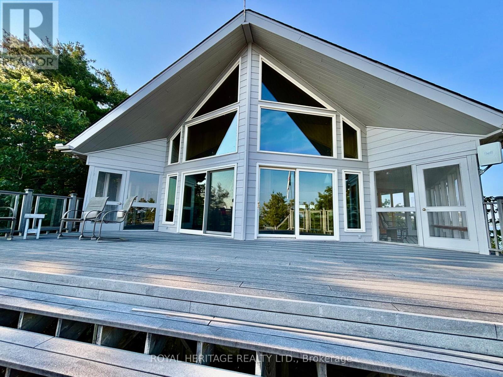 7224 Island 630 Georgian Bay, Georgian Bay, Ontario  P0E 1E0 - Photo 2 - X12340972
