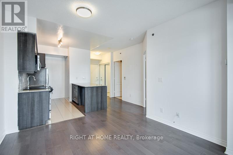 503 - 2756 Old Leslie Street, Toronto, Ontario  M2K 0E2 - Photo 4 - C12387232