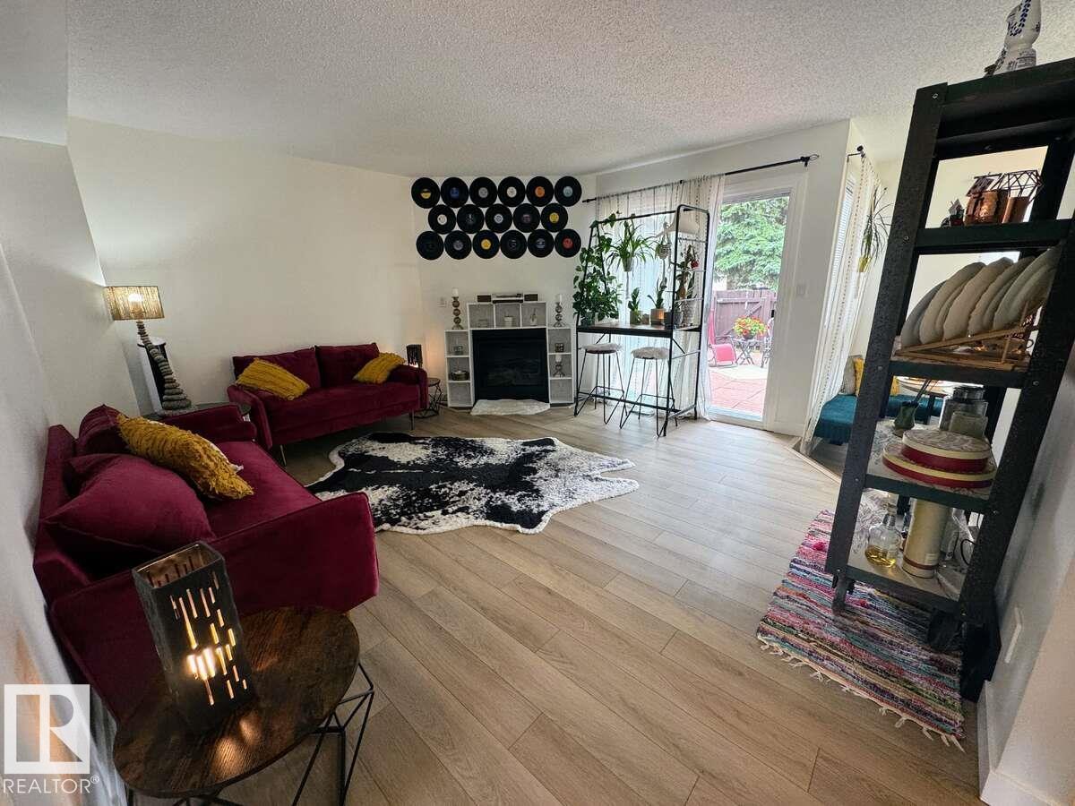 2419 142 Av Nw, Edmonton, Alberta  T5Y 1Y3 - Photo 6 - E4455321