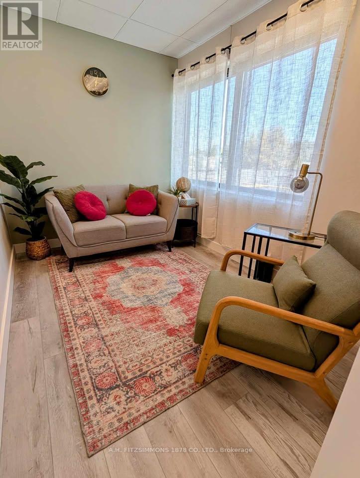 207 - 1690 Woodward Drive, Ottawa, Ontario  K2C 3R7 - Photo 11 - X12387245