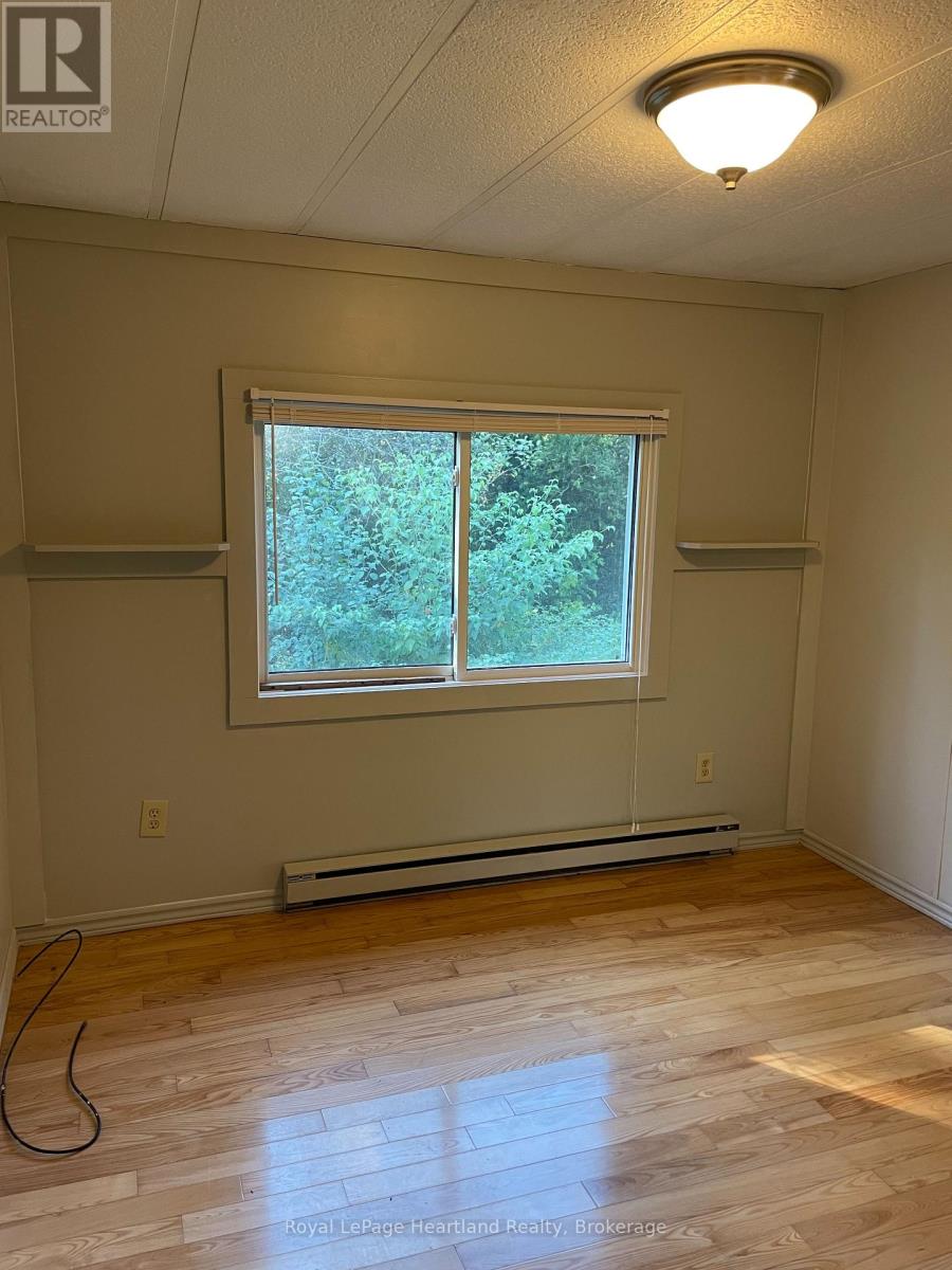 902 White Cedar Dr. - 35791 Bayfield River Road, Central Huron, Ontario  N0M 1G0 - Photo 17 - X12259219