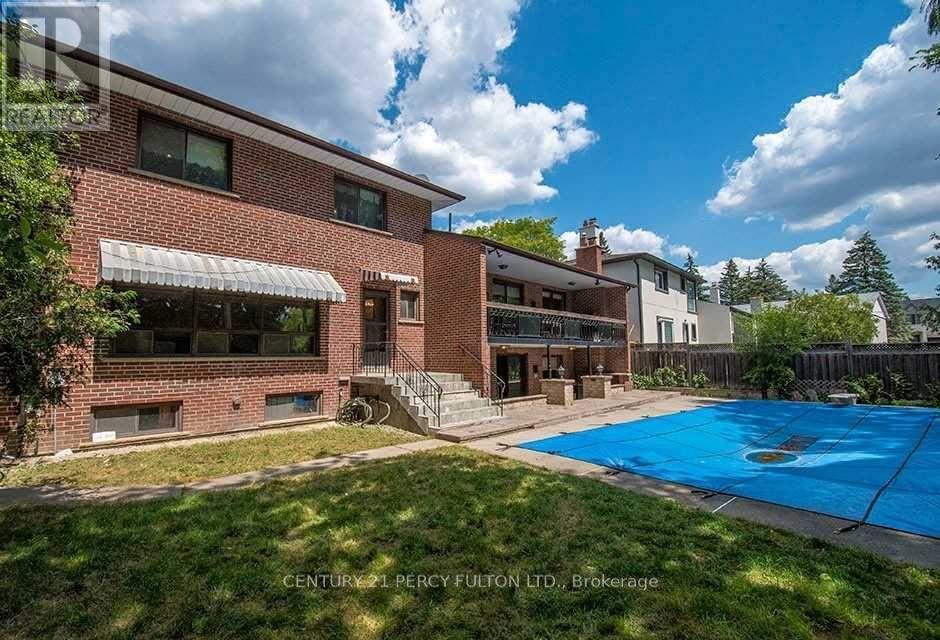 53 Poinsetta Drive, Markham, Ontario  L3T 2T7 - Photo 42 - N12387250