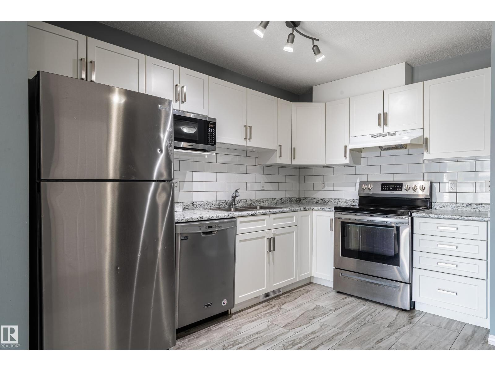 3941 38 St Nw, Edmonton, Alberta  T6L 6S9 - Photo 13 - E4455394