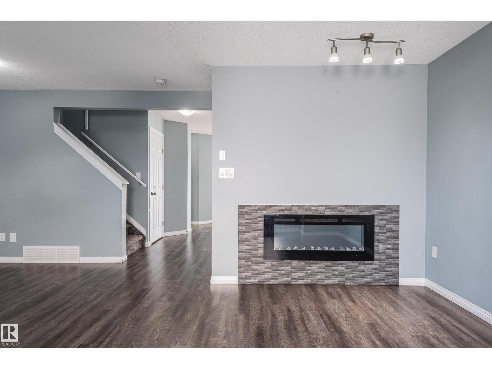 3941 38 St Nw, Edmonton, Alberta  T6L 6S9 - Photo 9 - E4455394