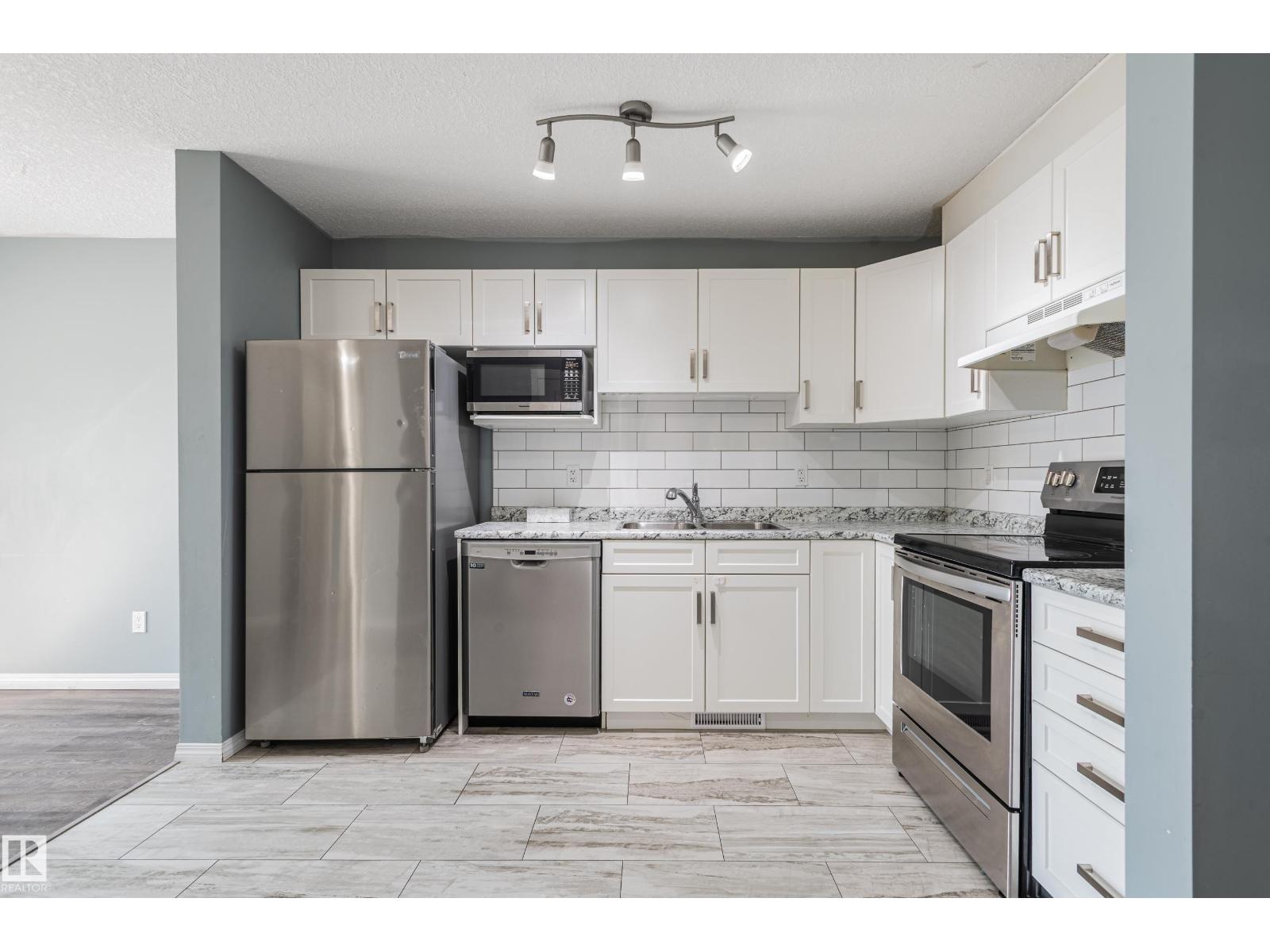 3941 38 St Nw, Edmonton, Alberta  T6L 6S9 - Photo 12 - E4455394