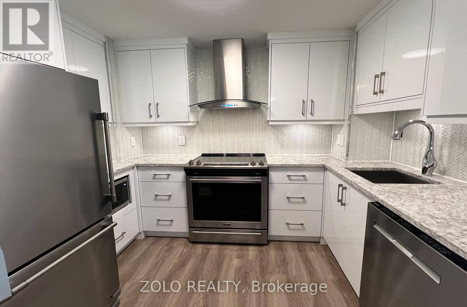 1011 - 915 Elmsmere Road, Ottawa, Ontario  K1J 8H8 - Photo 13 - X12387270