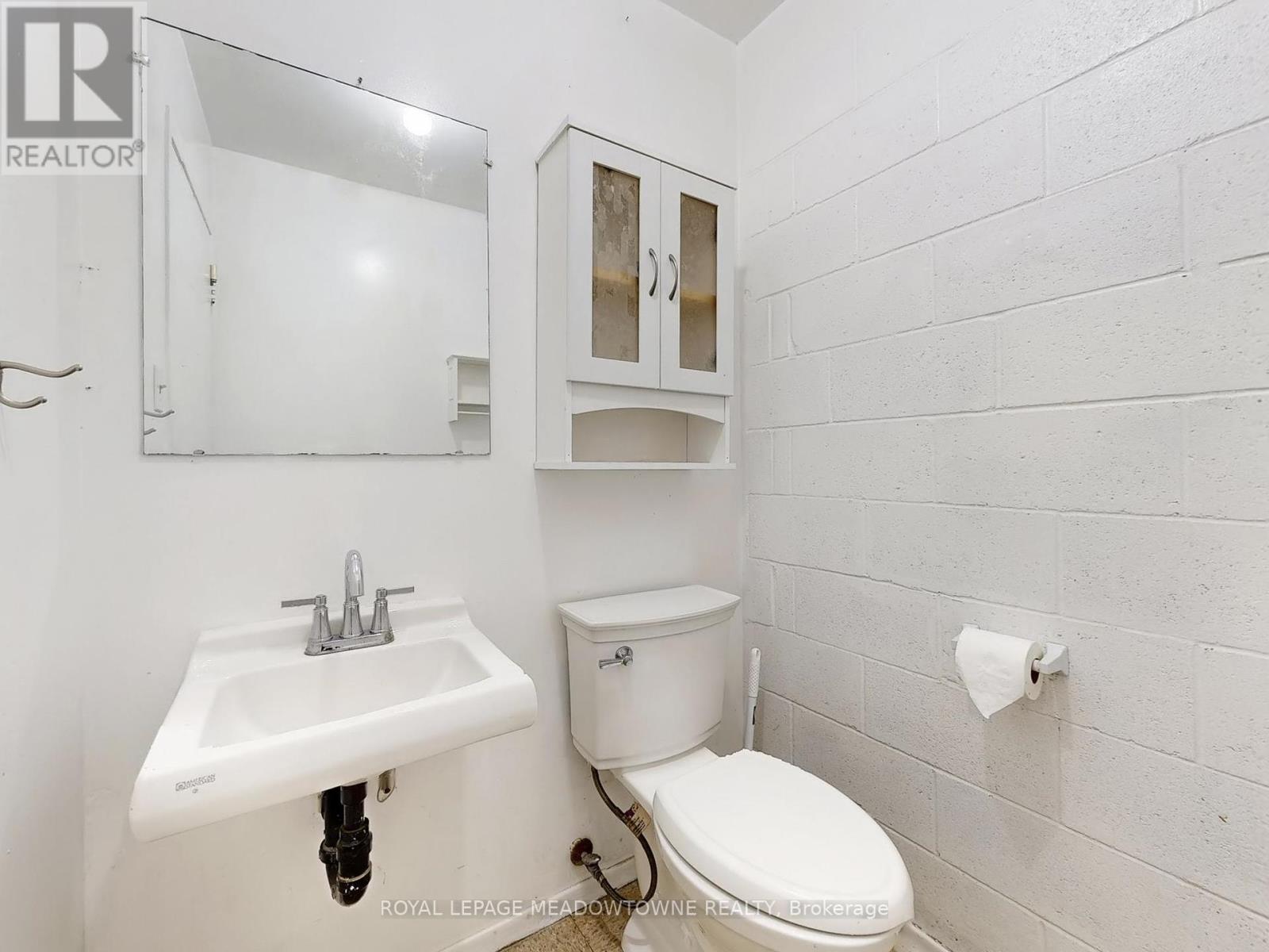6a - 305 Armstrong Avenue, Halton Hills, Ontario  L7G 4X6 - Photo 7 - W12387263