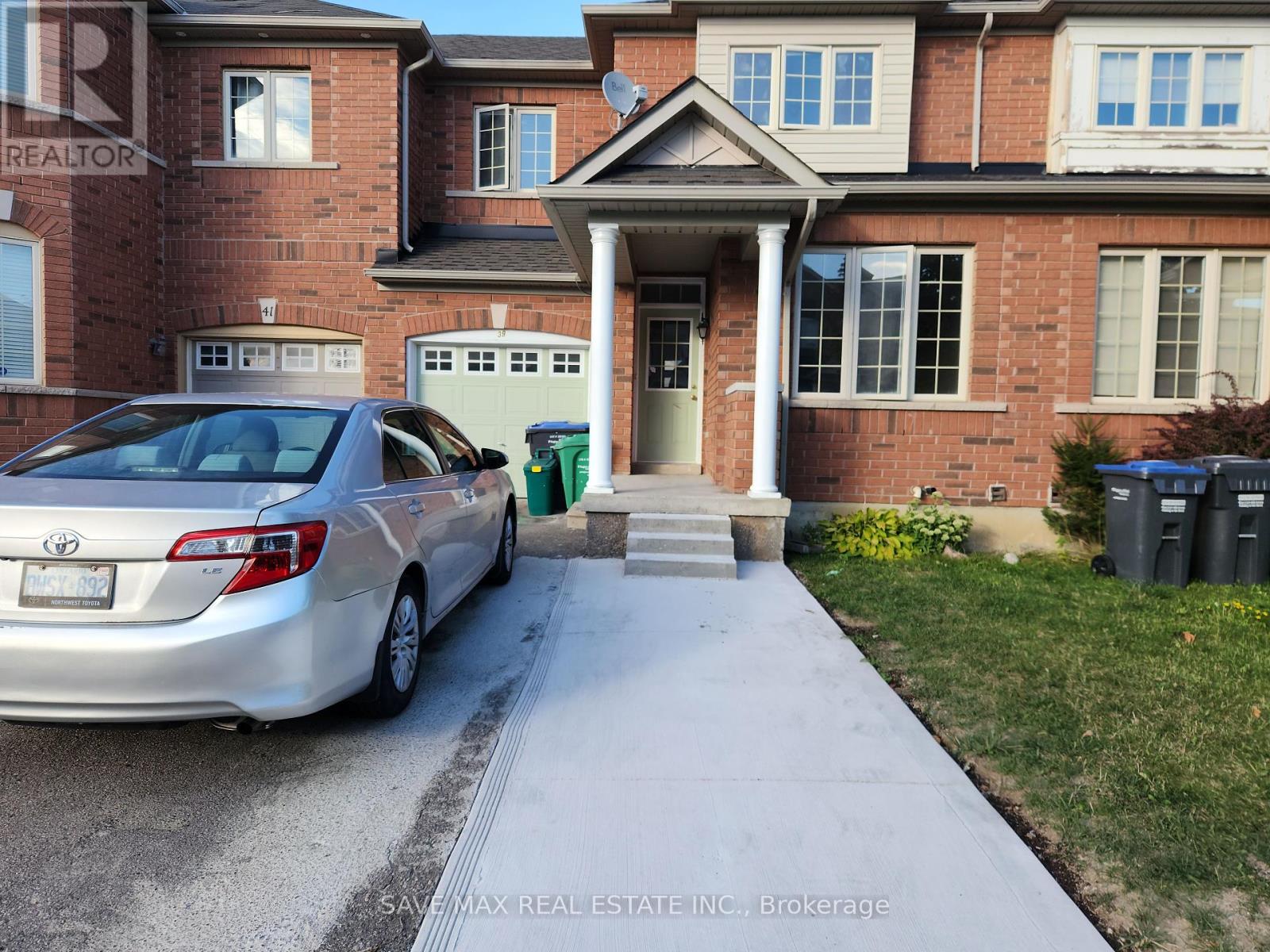 39 FROSTBITE LANE, Brampton, Ontario