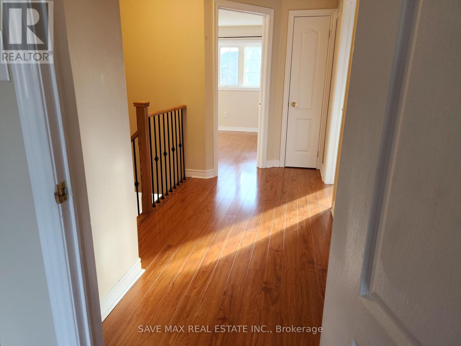 39 Frostbite Lane, Brampton, Ontario  L6R 3L8 - Photo 11 - W12387268