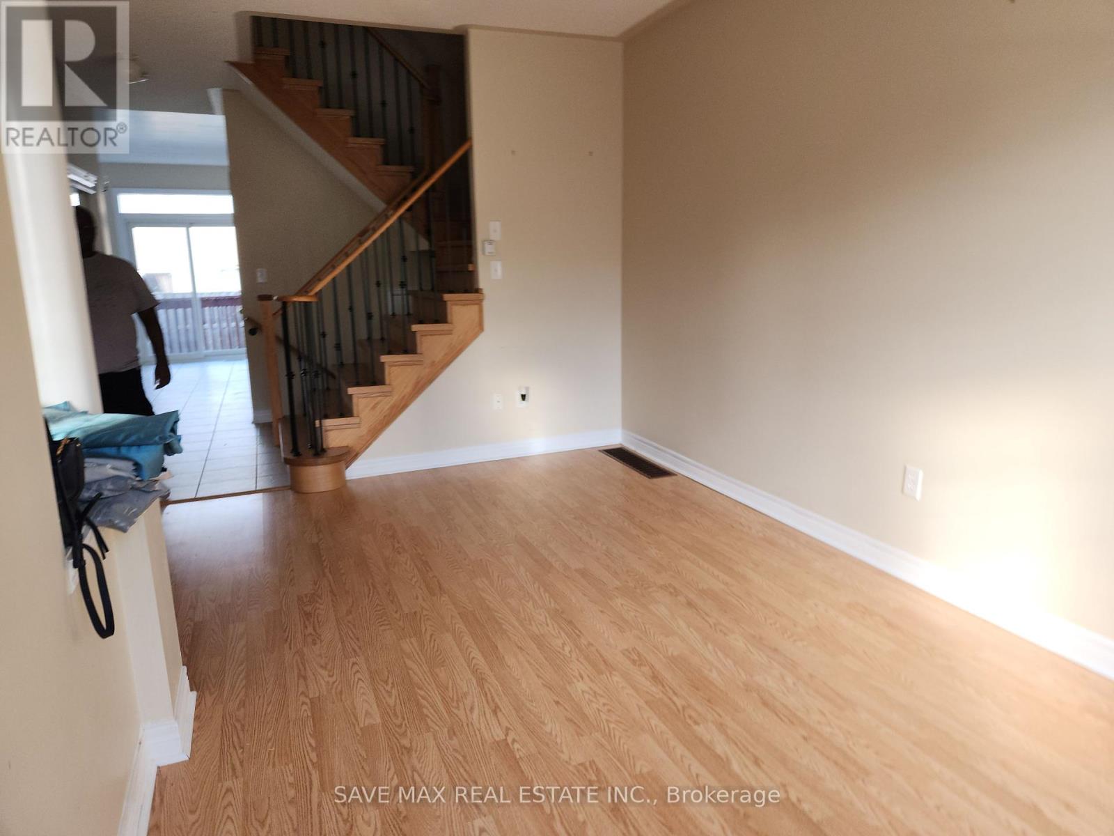 39 Frostbite Lane, Brampton, Ontario  L6R 3L8 - Photo 21 - W12387268