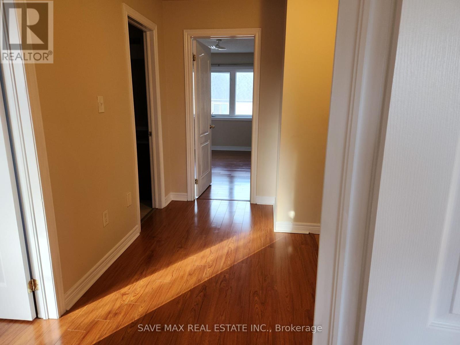 39 Frostbite Lane, Brampton, Ontario  L6R 3L8 - Photo 8 - W12387268
