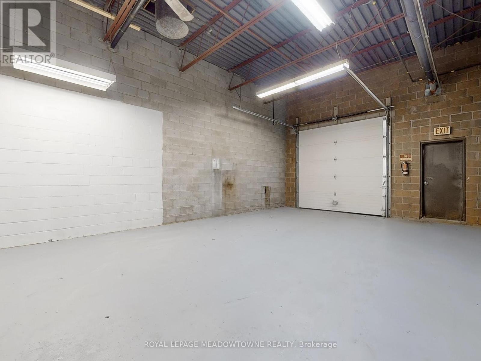 3a - 305 Armstrong Avenue, Halton Hills, Ontario  L7G 4X6 - Photo 11 - W12387269