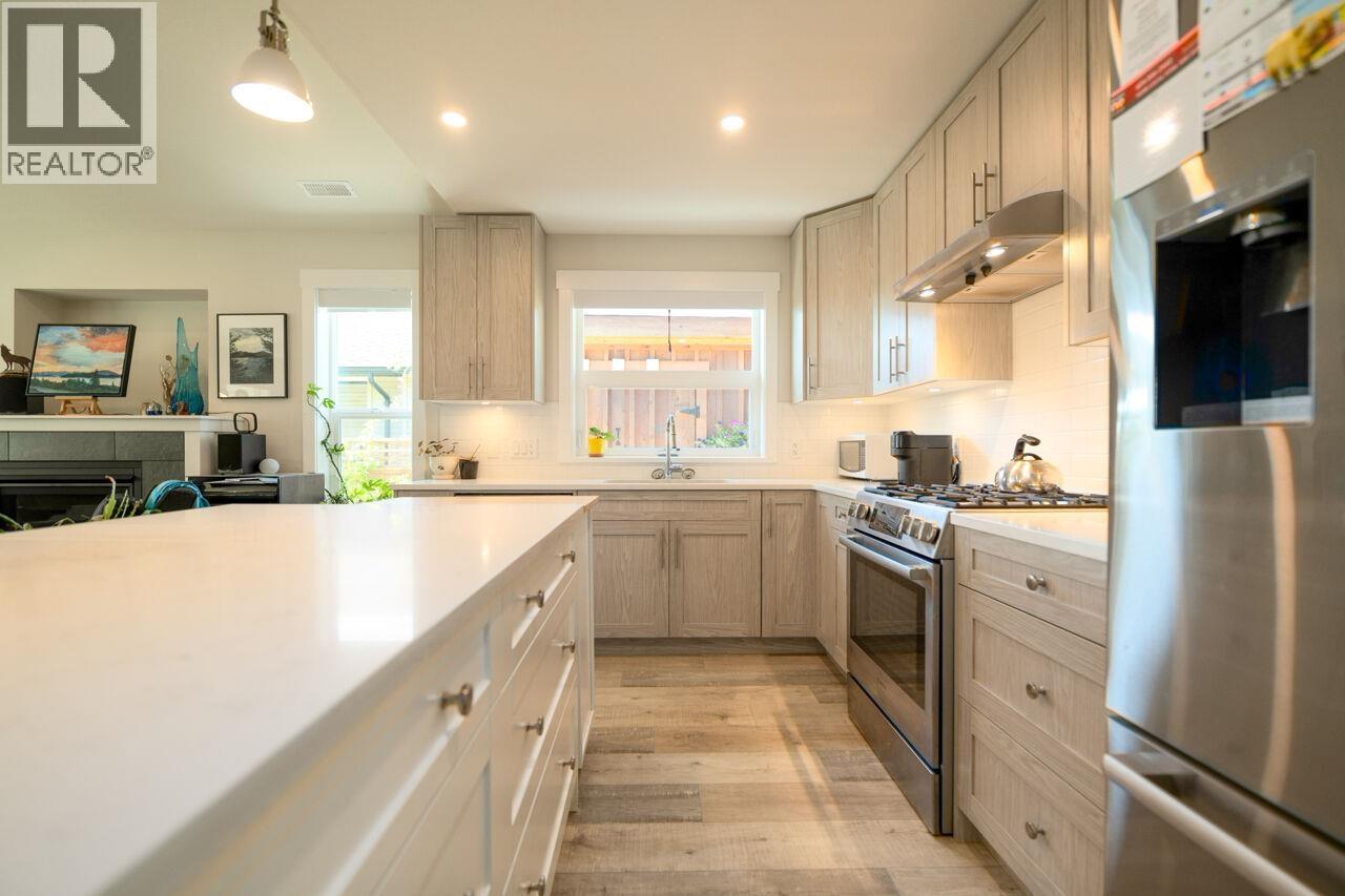 1117 Celia Crescent, Gibsons, British Columbia  V0N 1V7 - Photo 19 - R3044409