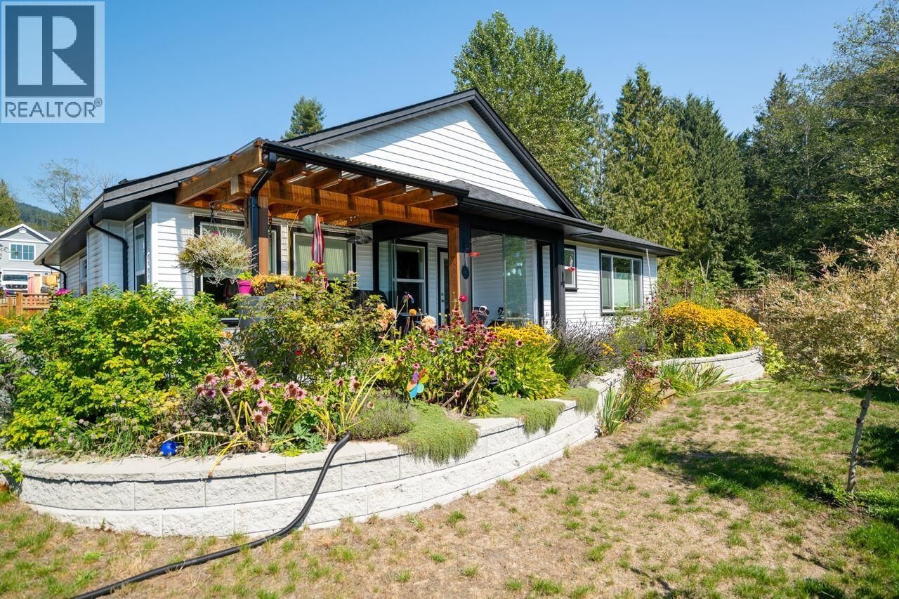 1117 Celia Crescent, Gibsons, British Columbia  V0N 1V7 - Photo 35 - R3044409
