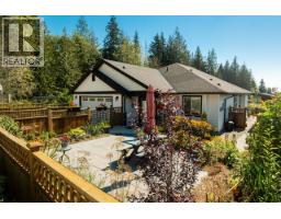 1117 Celia Crescent, Gibsons, Ca
