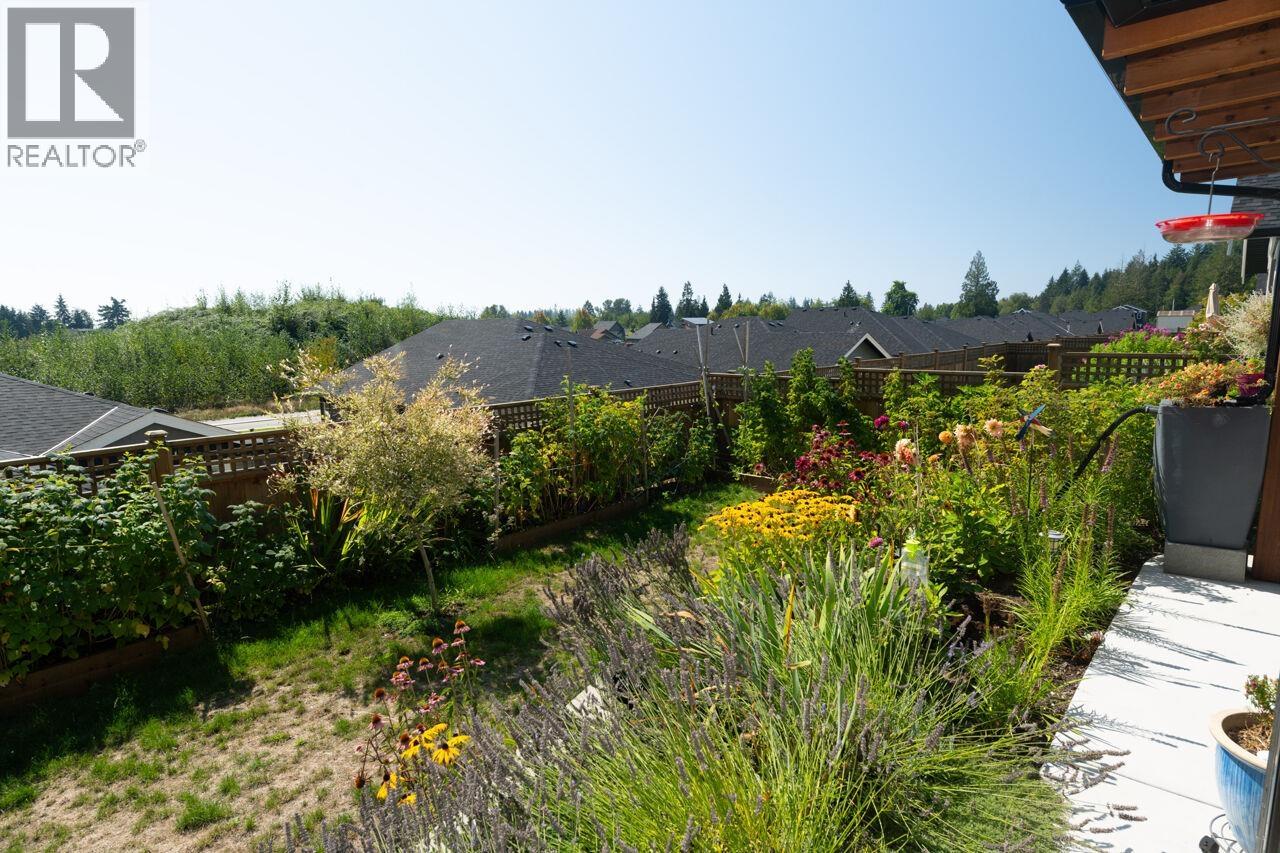 1117 Celia Crescent, Gibsons, British Columbia  V0N 1V7 - Photo 32 - R3044409