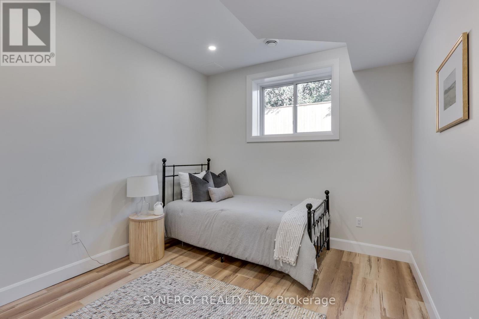 3 Haddon Lane, Strathroy-Caradoc, Ontario  N7G 0B9 - Photo 34 - X12380415