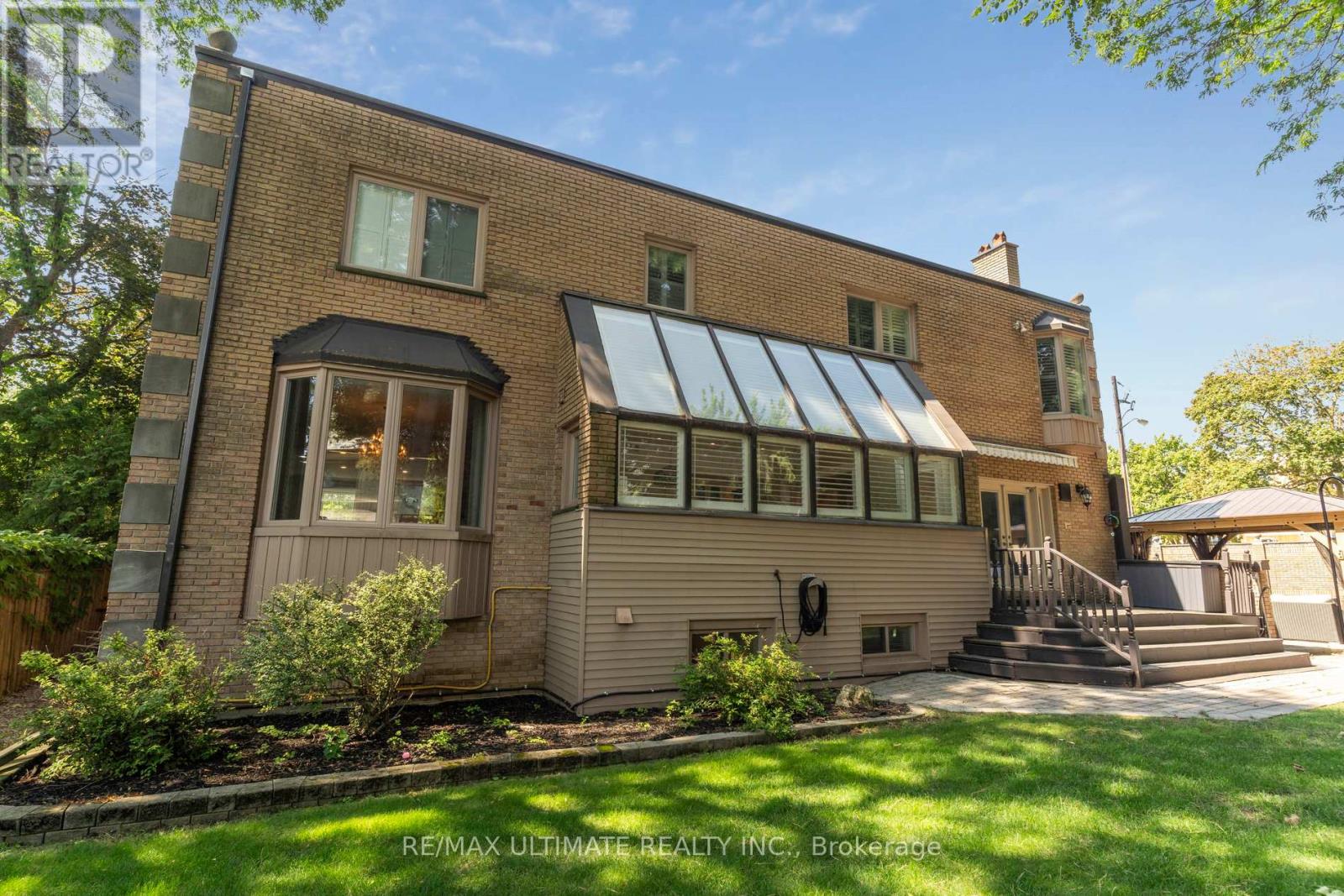 1 Versailles Court, Toronto, Ontario  M3B 2A8 - Photo 41 - C12378749