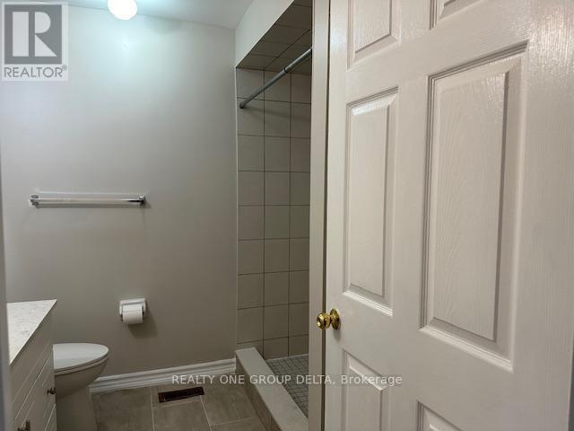 63d View Green, Single Bedrm Crescent, Toronto, Ontario  M9W 7E1 - Photo 16 - W12387273