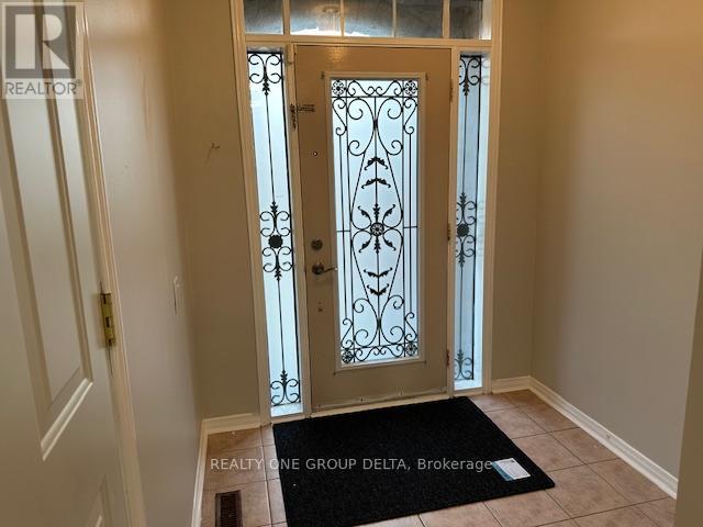 63d View Green, Single Bedrm Crescent, Toronto, Ontario  M9W 7E1 - Photo 8 - W12387273