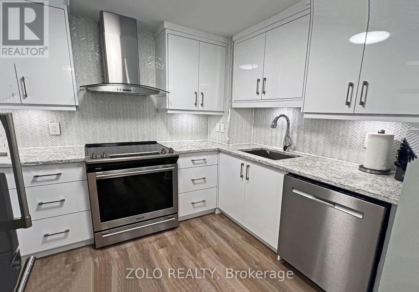 1011 - 915 Elmsmere Road, Ottawa, Ontario  K1J 8H8 - Photo 11 - X12387270