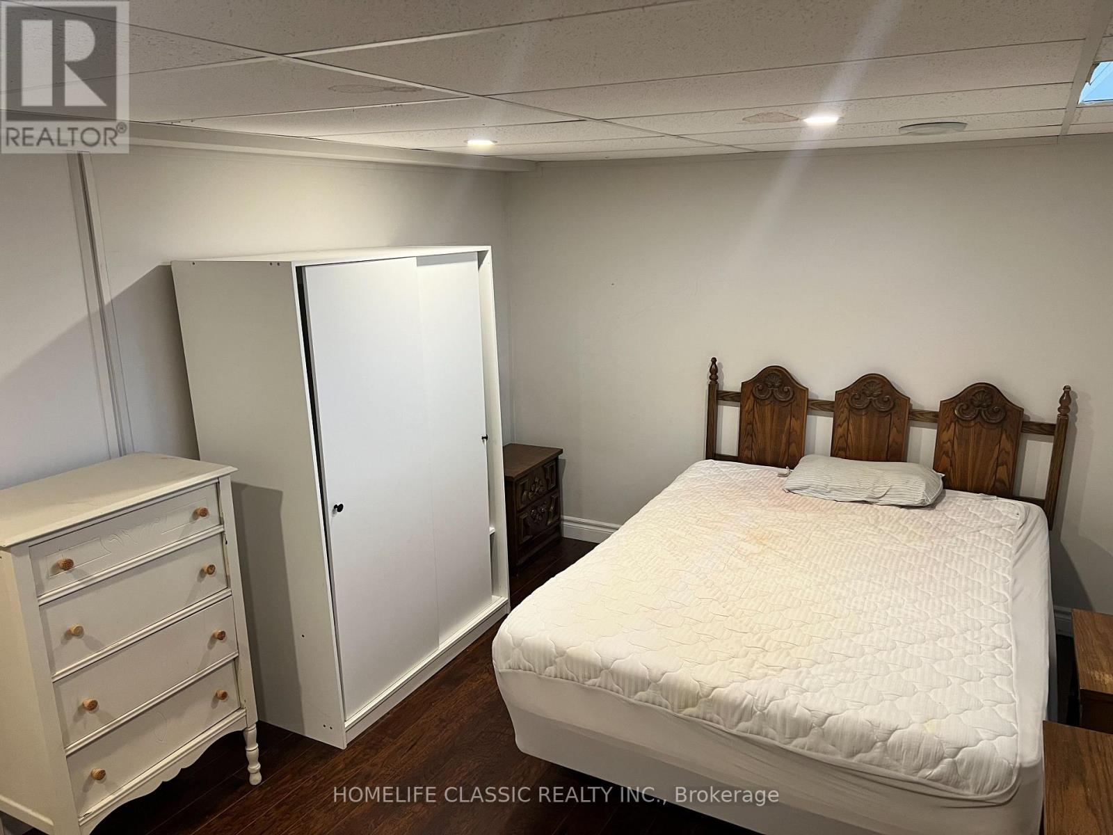 Basement, Unit A  - 972 Krista Court, Newmarket, Ontario  L3Y 7E8 - Photo 3 - N12387283