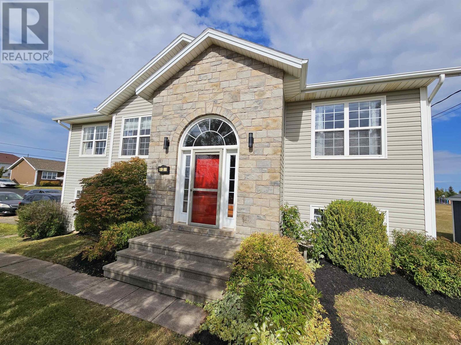 3 Wisteria Avenue, West Royalty, Prince Edward Island  C1E 0B5 - Photo 5 - 202522179