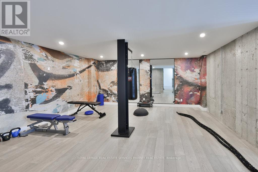 890 Beechwood Avenue, Mississauga (Lakeview), Ontario  L5G 4E2 - Photo 38 - W12386352