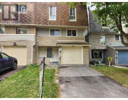 104 - 7 Poplar Crescent, Aurora (Aurora Highlands), Ca