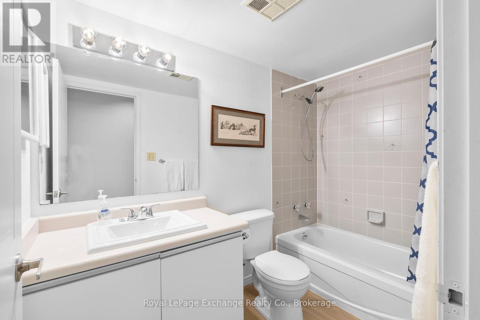 202 - 200 Harbour Street, Kincardine, Ontario  N2Z 3A3 - Photo 13 - X12383110